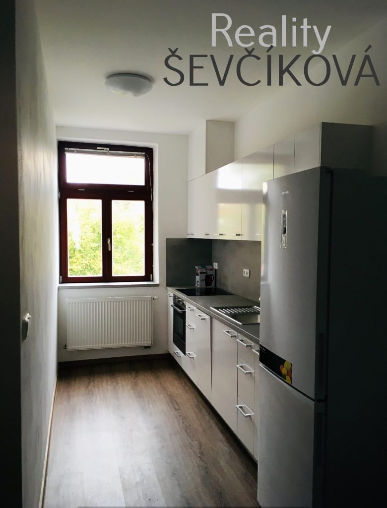 Pronájem 2+kk po celkové rekonstrukci, 45 m2 – Pavla Hanuše