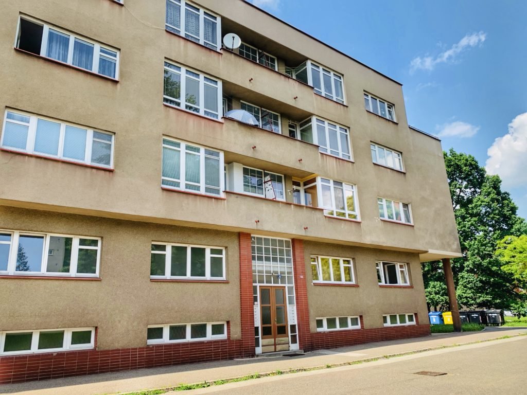 Prodej bytové jednotky se započatou rekonstrukcí, 74 m2 – Labská Kotlina