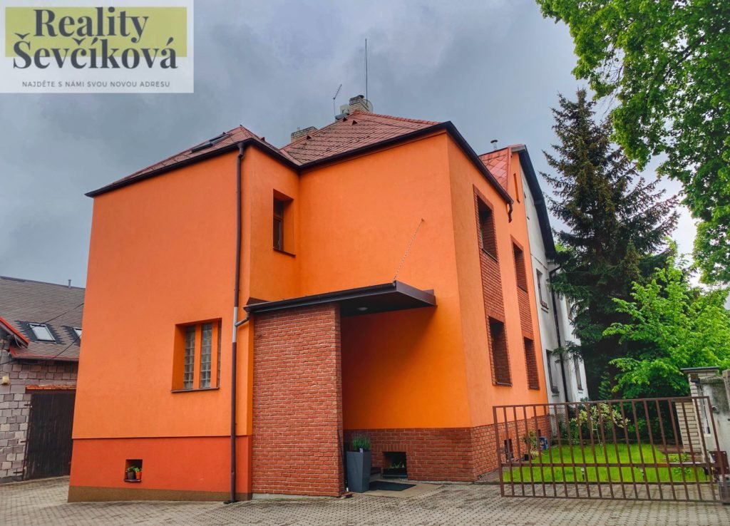 Pronájem nadstandardního 2+kk, 90 m2 – Pouchovská