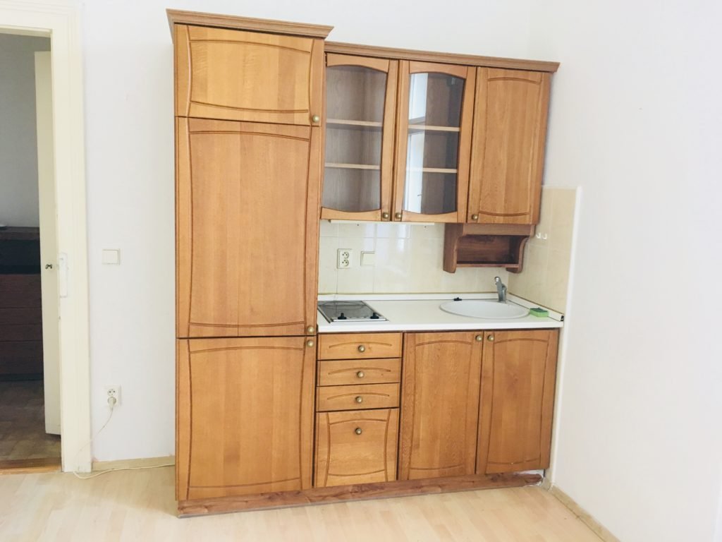 Pronájem 1+kk, 25 m2 – Smetanovo nábřeží