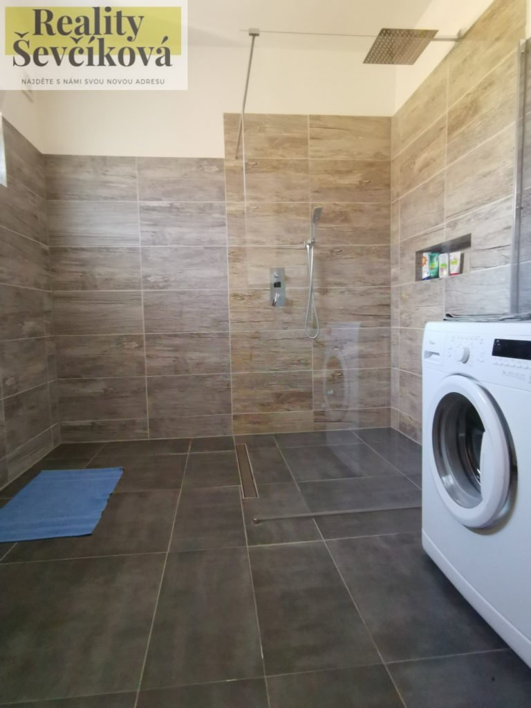 Prodej atypického domu, 481 m2 – Smiřice