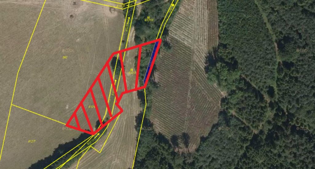 Prodej souboru pozemků 2689 m2 – Načešice u Heřmanova Městce