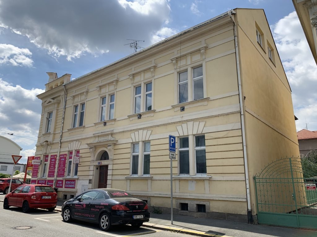 Pronájem 2+kk, 60 m2 – Na Střezině