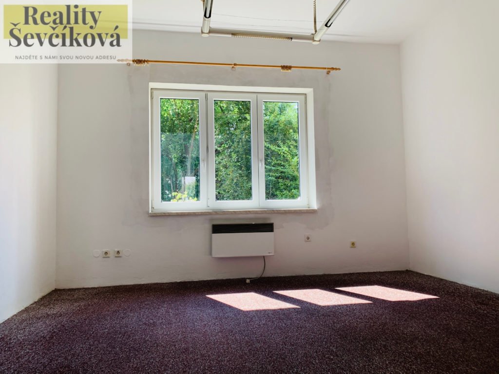 Pronájem bytu 2+1, 62 m2 – Vrchlického