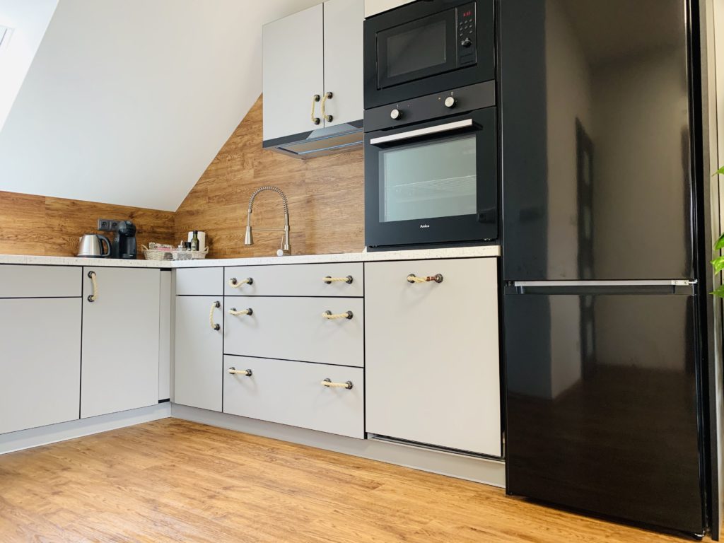 Pronájem industriálního loftu, 72 m2 s vlastní zahradou a parkováním – Pouchovská