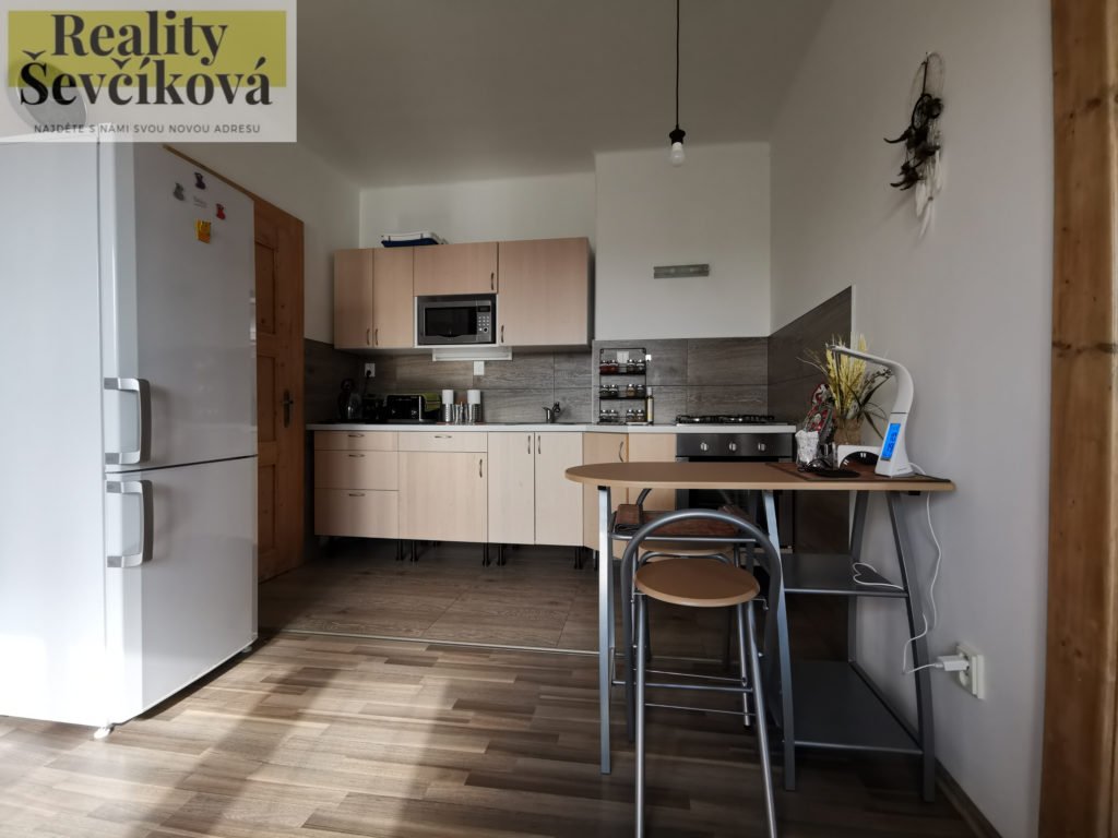 Prodej 2+kk po kompletní rekonstrukci, 52 m2 – Bidlova