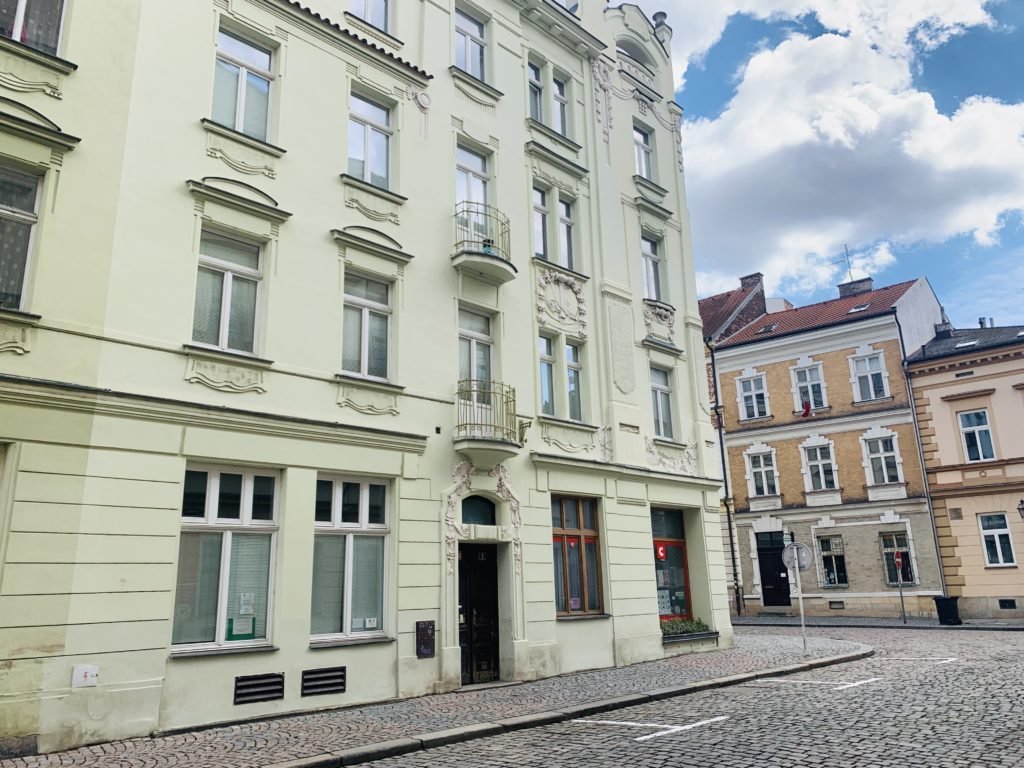 Pronájem nebytového prostoru/kanceláře, 50 m2 – Špitálská, Velké náměstí