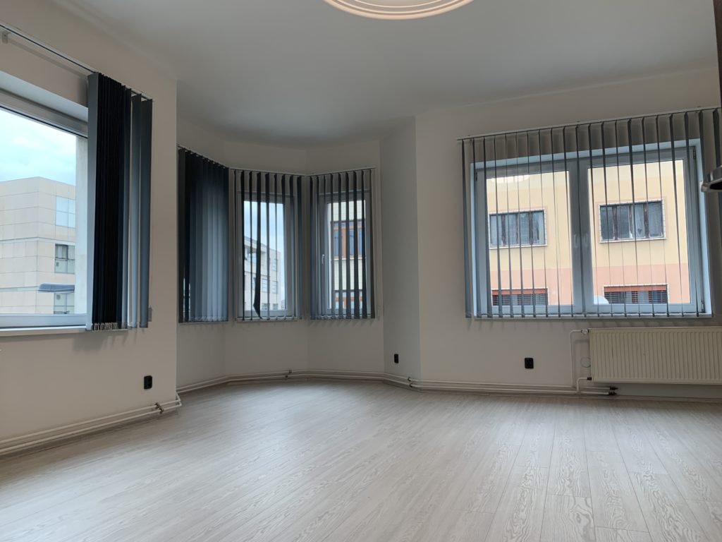 Pronájem reprezentativních kancelářských prostor, 140 m2 – Hořická