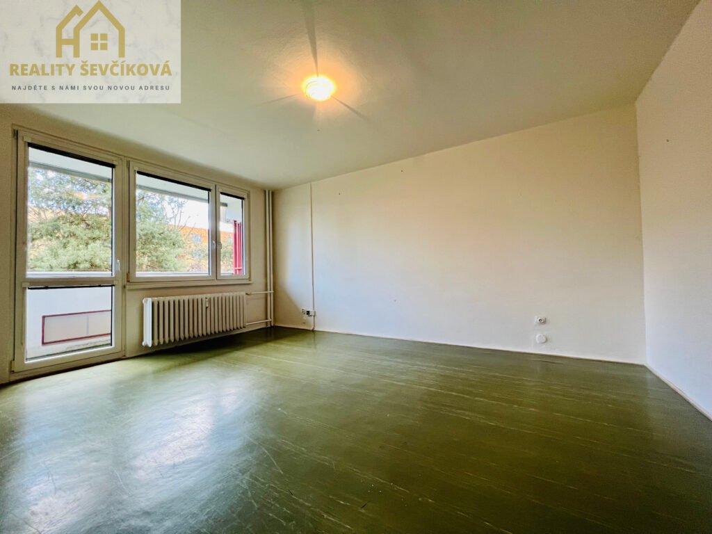Prodej 1+kk s komorou a lodžií, 40 m2 – Jungmannova
