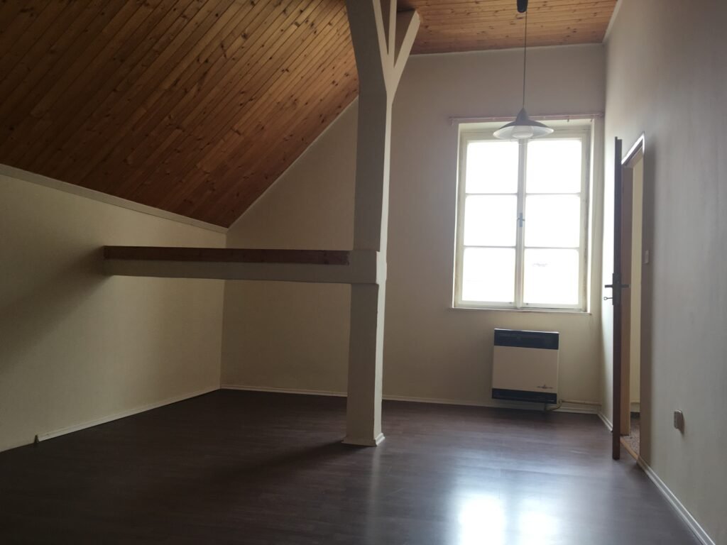 Pronájem 3+1, 70 m2 – Velké náměstí