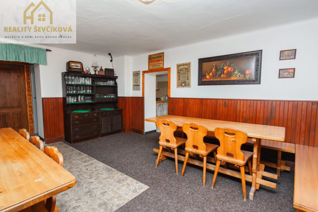 Prodej zavedeného penzionu, 1871 m2 – Dolní Brusnice