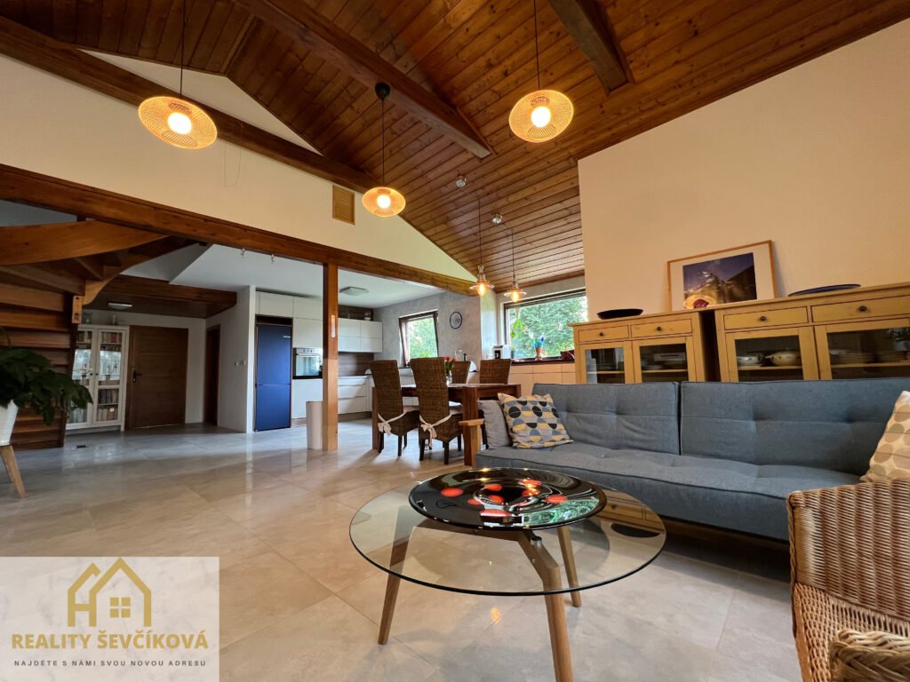 Prodej nadstandardního domu 7+kk, 1 732 m2 – V Břízkách, Žamberk