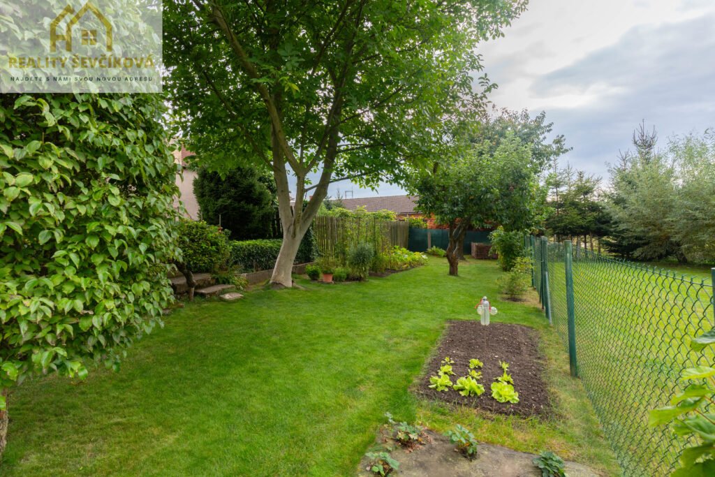 Prodej domu/chalupy, 652 m2 – Barchov