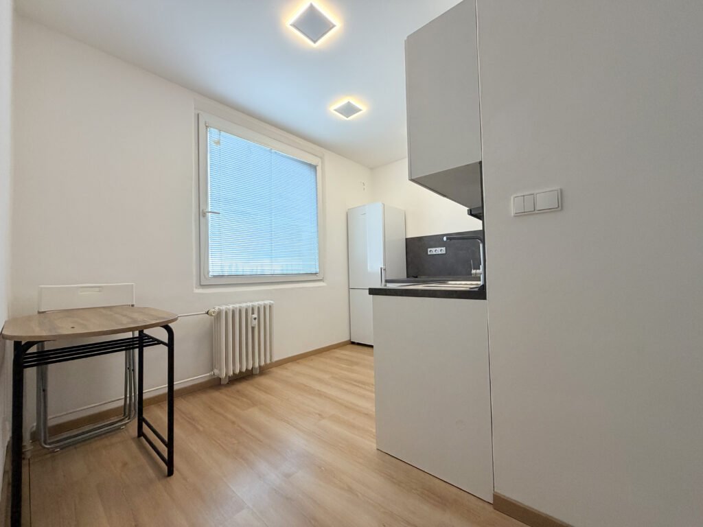 Útulný byt s dobrou občanskou vybaveností