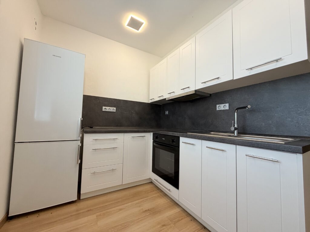 Útulný byt s dobrou občanskou vybaveností