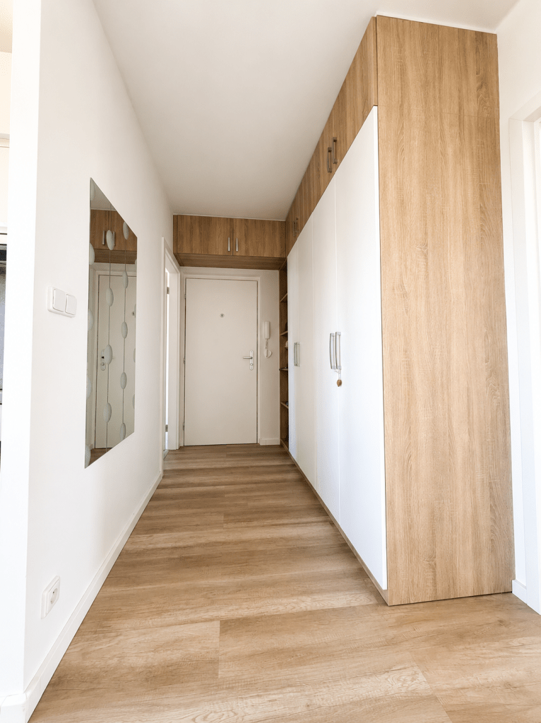 Útulně zařízený byt s balkónem